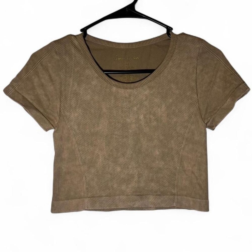 Women's Gypsy & Jade Small Cropped Ribbed Short Sleeve Top Normcore